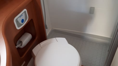 Make a nice relaxing trip with our camper!