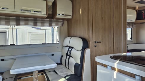 Roller-Team-Nische mit 6 Schlafplätzen ab 2022