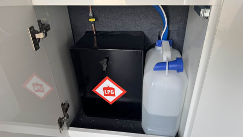 Ben Roamer – 4 berth Volkswagen T6 Campervan Rental Perthshire Scotland