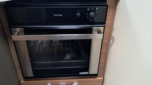 C24 – 4p Adria Mobil semi-integrata dal 2019