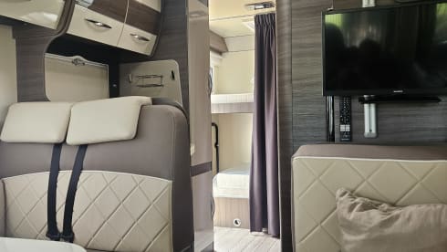 6 persoons familie camper – 6p McLouis integrated from 2020
