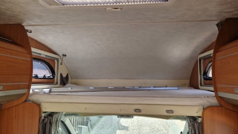  Ruime Fiat Giottiline 7p  Camper met inventaris.