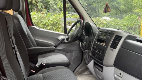 2-seater Mercedes-Benz bus from 2010