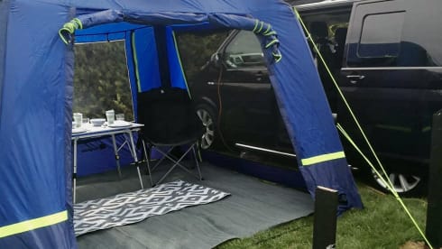 Bentley  – Gorgeous Blackberry VW T6 Campervan with Starlight Ceiling 