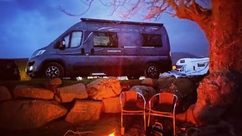 Ronnie – 3 berth Compass CV 40