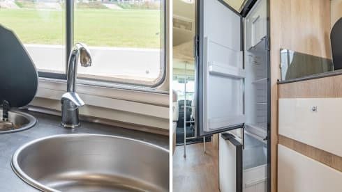 Fransie  – Luxury 5 person Alcove camper from 2017: Fransie