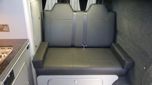 Black Beauty – Mercedes-Benz campervan Brand new conversion with drive away Awning