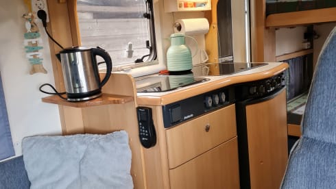 Spacious, cozy and complete family camper