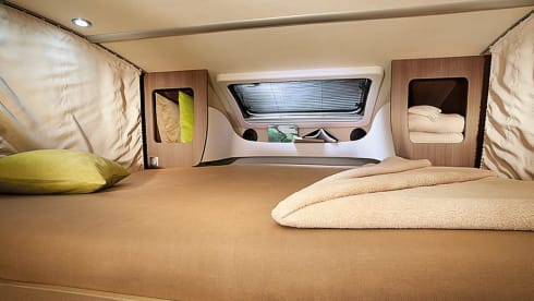 Vanity; chique met klasse. In stijl op reis! – Eitelkeit; schick mit klasse. Stilvoll reisen! 4 Schlafplätze!