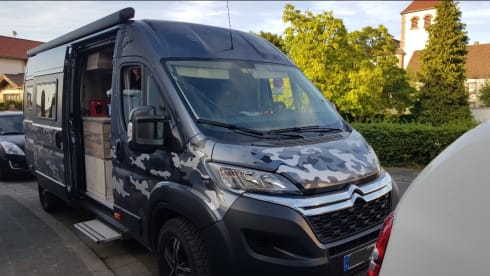 Cit – Autark,Große Batterie,viel Solar,Wechselrichter,sehr gut Isoliert,Premium!