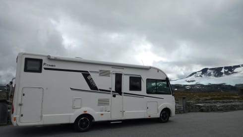 Tino – Comfort family camper for 5p - ITINEO SB740 (integral from 2022)