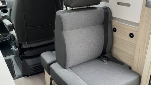 ADRIA COMPACT SUPREME