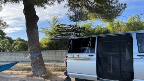 Nova – Simply experience. Learn to love camping with our VW t5.