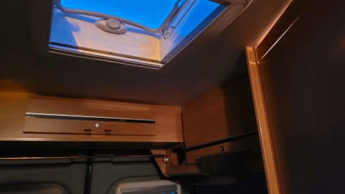 Kenu – Beautiful 5.4m long Pössl Roadcamp