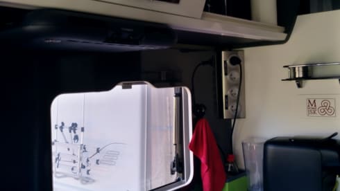 Luxe camper – Luxury automatic Ford 170 HP - With complete equipment for 4 people!