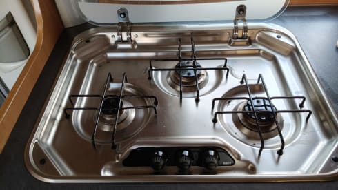 Noleggia il Camper dei tuoi Sogni per una Vacanza Indimenticabile!