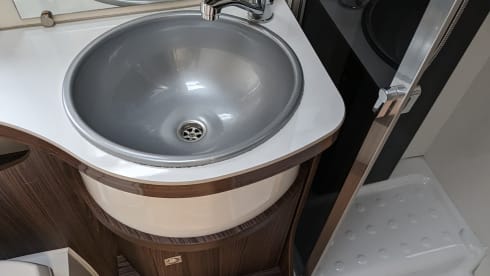 benimar 342 – 5p Benimar alcove from 2016