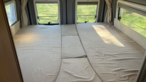  Pössl 2Win Fixed bed, Air conditioning, Single beds - Kingsize bed