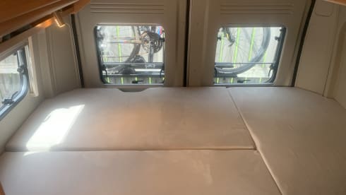 Pössl Bus Camper (2021) with lifting roof