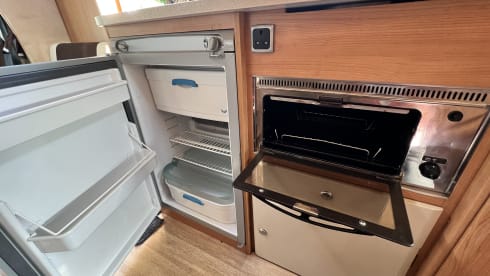 Flash – Chausson Flash 03 Motorhome - 6 birth