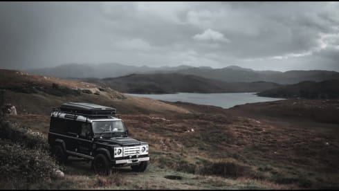 Landrover Defender 110 With Tentbox Accommodation 