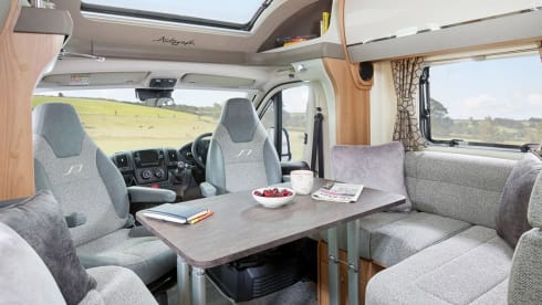 Sergio – 4 berth Bailey fully loaded, luxury Motorhome 