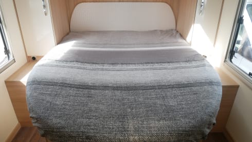 Bürstner Ixeo 734 '30 Edition, Queen bed, Lift-down bed!!!