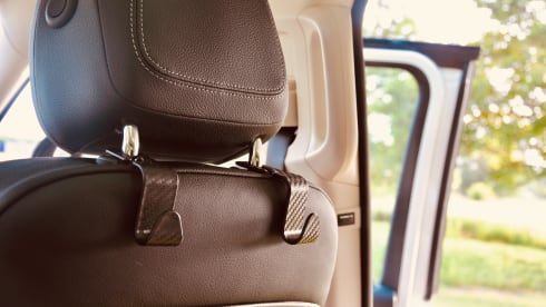 Witte Buscamper – Full Option Travel - Marco Polo '22