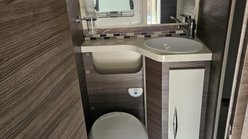 6 persoons familie camper – 6p McLouis integrated from 2020