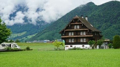 Vanity; chique met klasse. In stijl op reis! – Eitelkeit; schick mit klasse. Stilvoll reisen! 4 Schlafplätze!