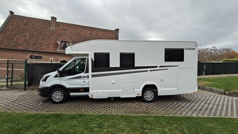 5p Ford semi-integrated from 2023