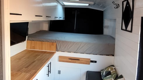 Brody – Superb 2 Berth Campervan with full size double bed and shower
