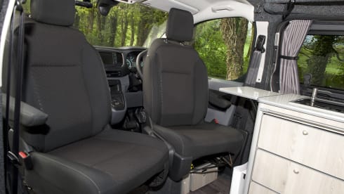 The Lomond – Luxury Electric Campervan for Sustainable Adventures