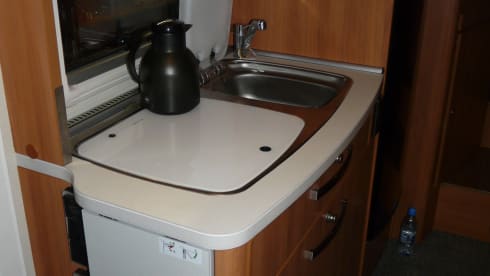 Hymer Excis-i 678, Automatic, 150 hp, air suspension, 4 adults. or 2 adults + 3child.