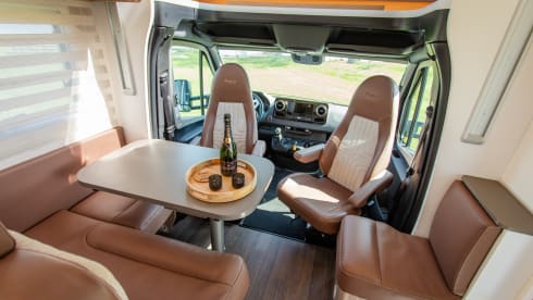 Luxury Bürstner Lyseo (2020) 