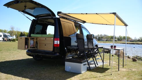 Kallie 2 – 2p Minicamper compact and complete with awning