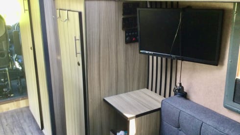 Shadow – Stylish 2 Berth Campervan 2022