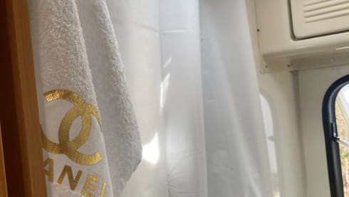 Zair – Splendid camper for your holidays in total freedom