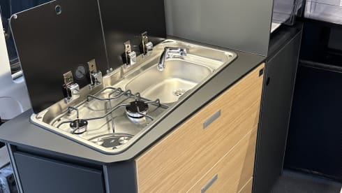 Adria Twin 640 SGX E AUTOMATIC