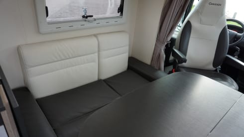 4p Chausson semi-integrated uit 2018