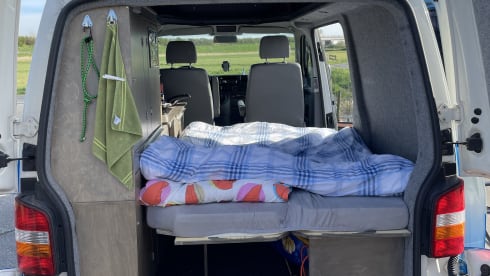 Blastoise – Volkswagen T5 camper van