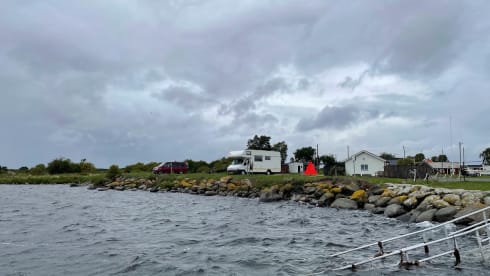 Eura Mobil – Spacious, 6-person family camper from 2003