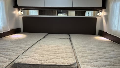 5p Benimar 2026 type Cocoon 463 semi-integrated