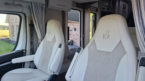 Luxury 5p camper 