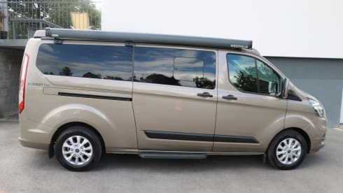 SAM – Neuer 5-Sitzer Van mit integrierter Toilette