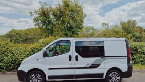 Carrie – Carrie the 2 berth campervan