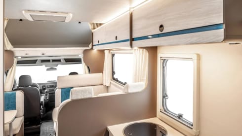 Mull – 6 Berth Motorhome 