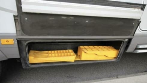 Hymmie – 4 person Hymer integrated from 2007 (air conditioning)