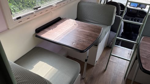 Deukie – 6p Ford alcove from 2007