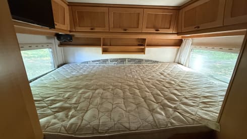 The beast – 4p Hymer integrated uit 1999
